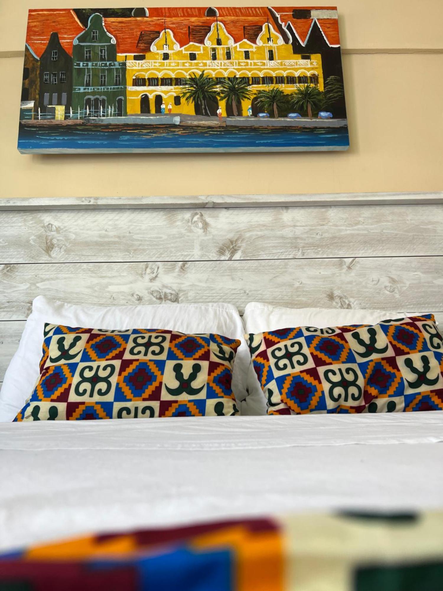Mustique Suites Curacao ウィレムスタッド エクステリア 写真
