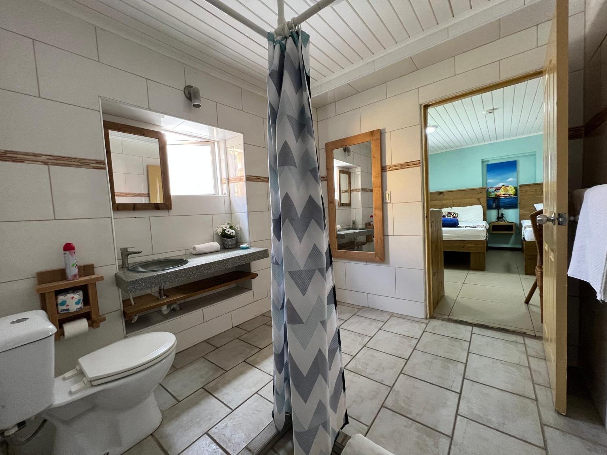 Mustique Suites Curacao ウィレムスタッド エクステリア 写真