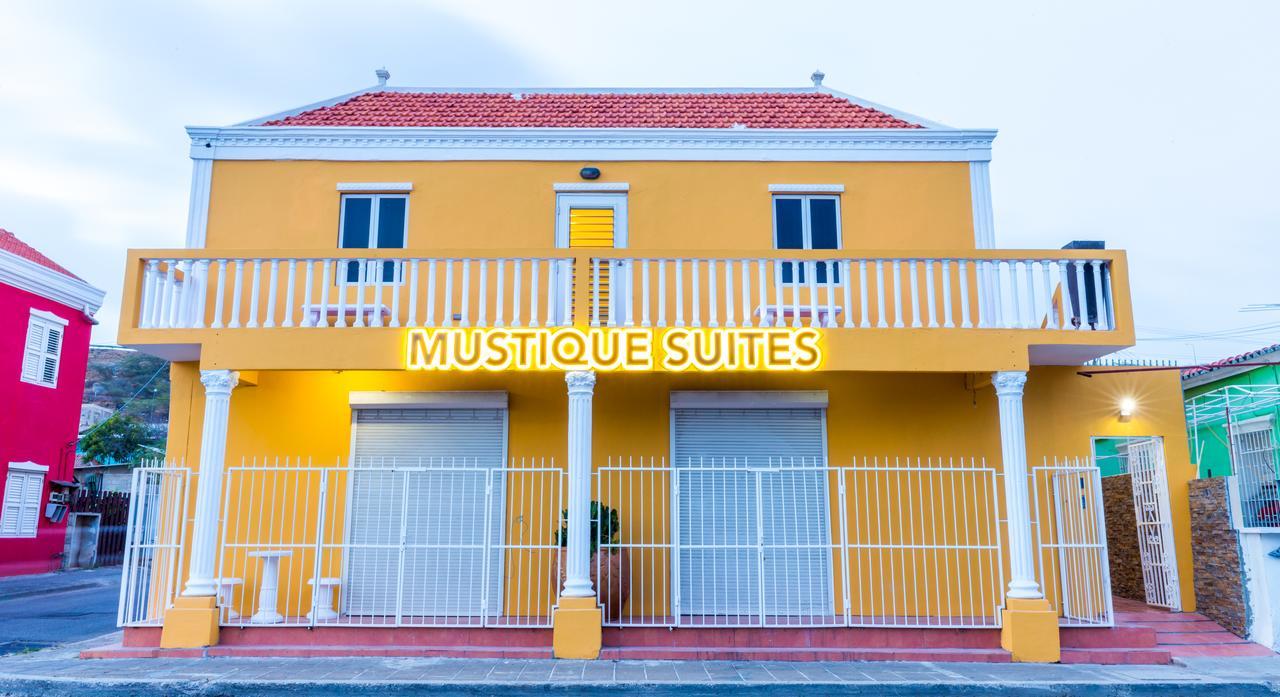 Mustique Suites Curacao ウィレムスタッド エクステリア 写真